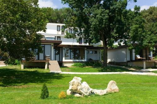 Rusalka Holiday Village Kamen Bryag Luaran gambar